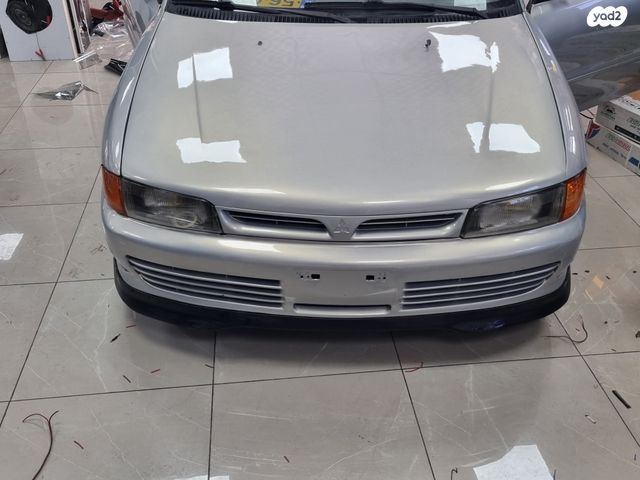 מיצובישי סופר לנסר