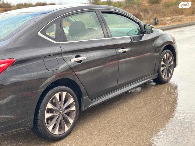 ניסאן סנטרה