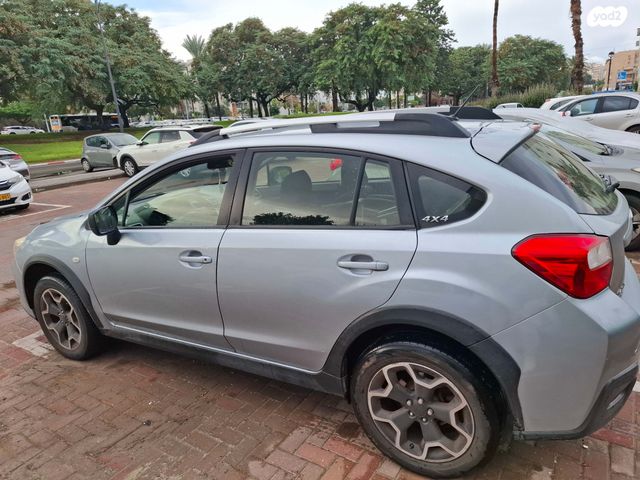 מודעת רכב סובארו XV