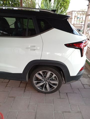 ג׳יי.איי.סי E-JS4