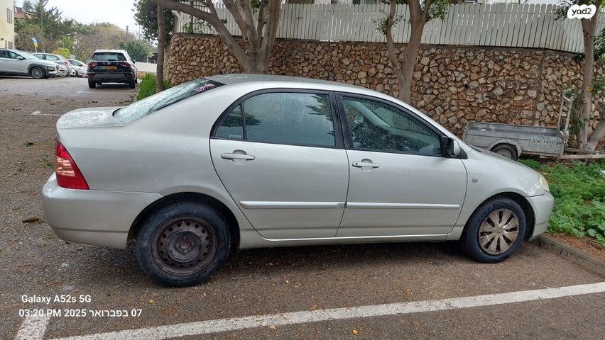 מודעת רכב טויוטה קורולה