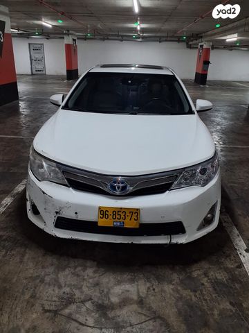 טויוטה קאמרי