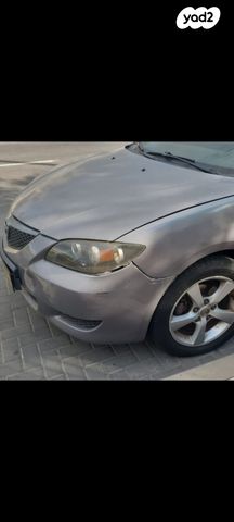 מודעת רכב מאזדה 3