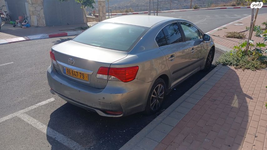 מודעת רכב טויוטה אוונסיס
