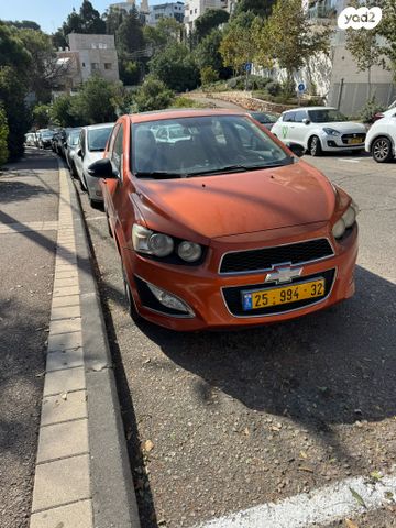 שברולט סוניק