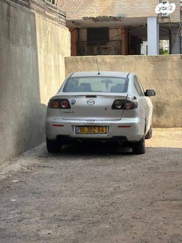 מודעת רכב מאזדה 3