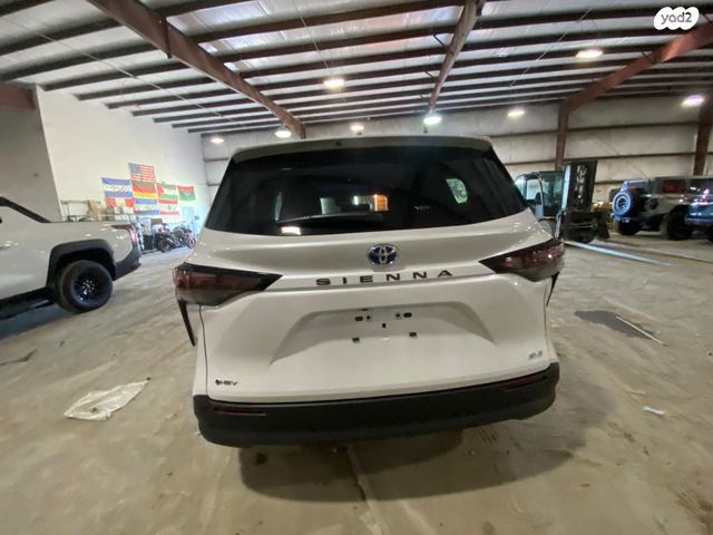 טויוטה סיינה