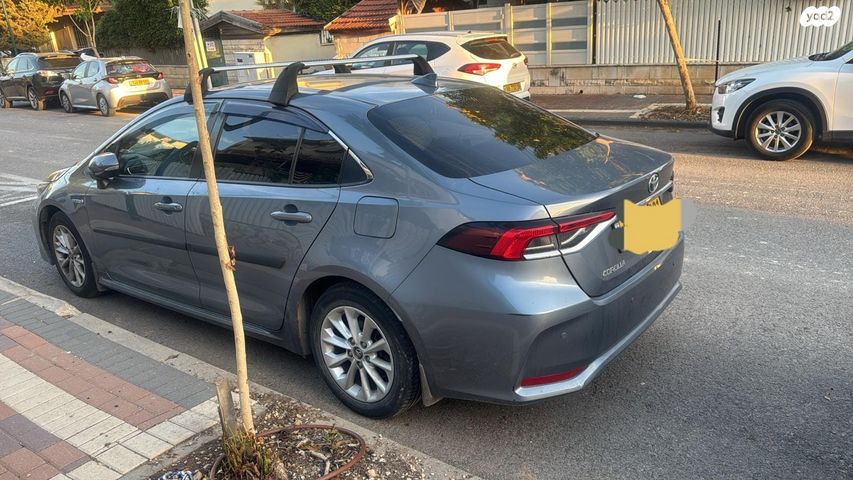 טויוטה קורולה