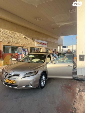 טויוטה קאמרי