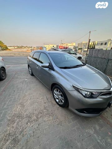 טויוטה אוריס