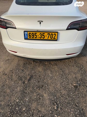 טסלה מודל 3