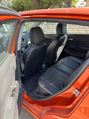 שברולט סוניק