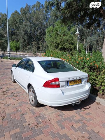 וולוו S80