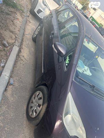 מודעת רכב טויוטה ורסו-S