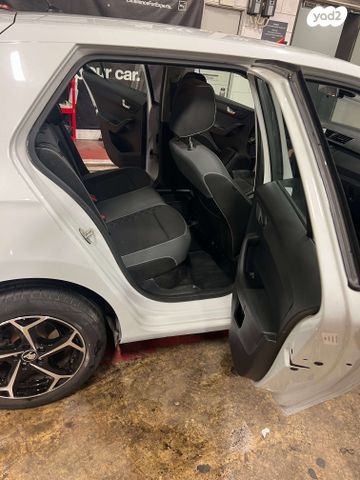 סקודה פאביה