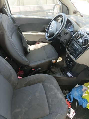 דאצ'יה לודג'י