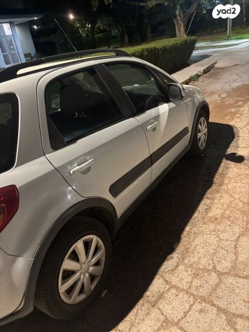 סוזוקי SX4