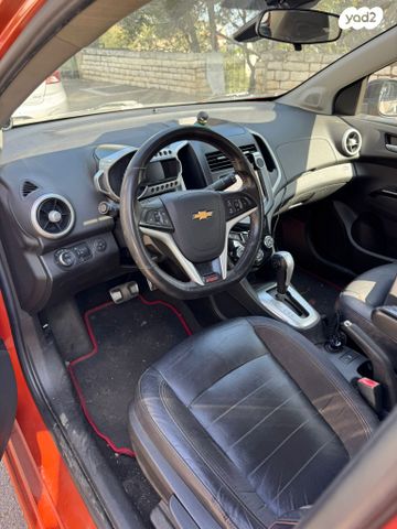 שברולט סוניק