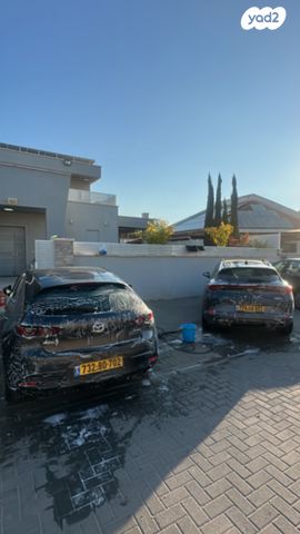 מודעת רכב מאזדה 3