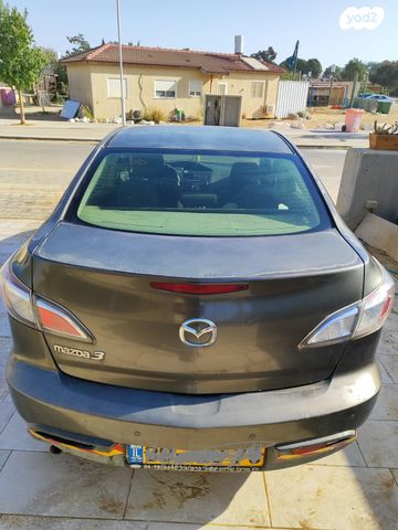 מאזדה 3