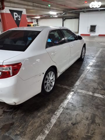 טויוטה קאמרי