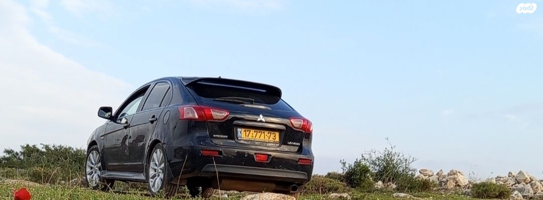 מודעת רכב מיצובישי לנסר