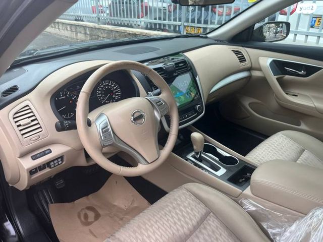 ניסאן אלטימה