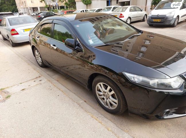 מודעת רכב הונדה אקורד