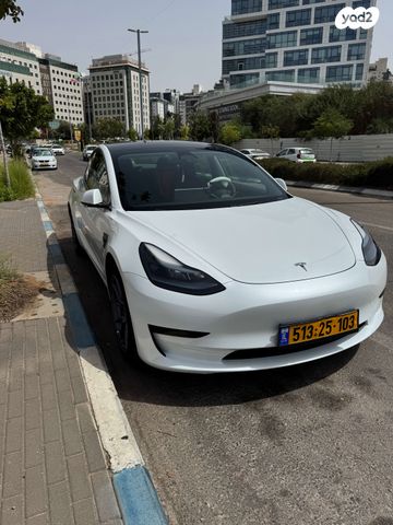 טסלה מודל 3