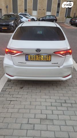 טויוטה קורולה