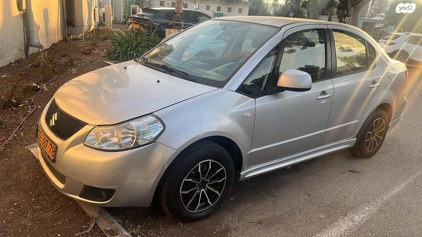 סוזוקי SX4
