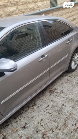 טויוטה קורולה