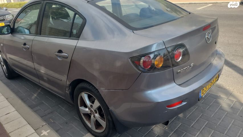 מאזדה 3
