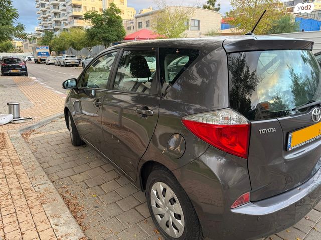 טויוטה ורסו-S