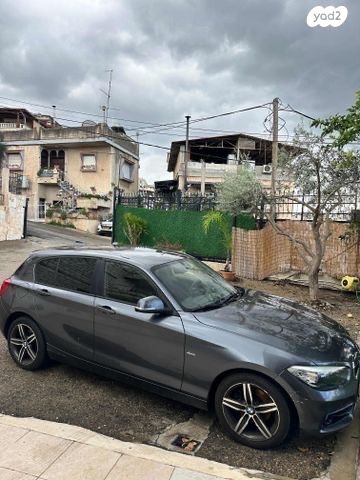 מודעת רכב ב מ וו סדרה 1