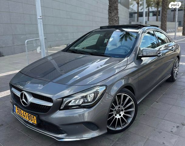 מודעת רכב מרצדס-בנץ CLA