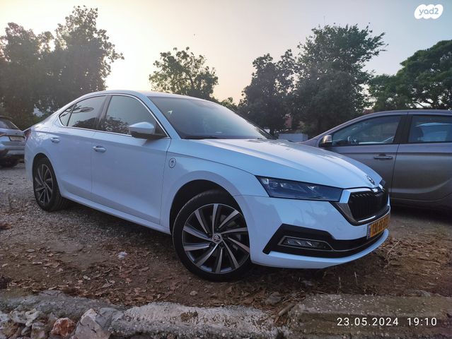 סקודה אוקטביה