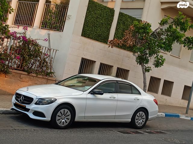 מודעת רכב מרצדס-בנץ C-class