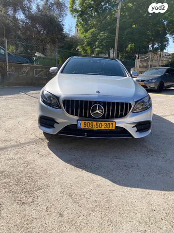 מודעת רכב מרצדס-בנץ E-class