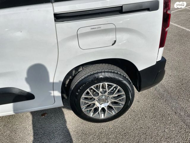 טויוטה פרואייס סיטי