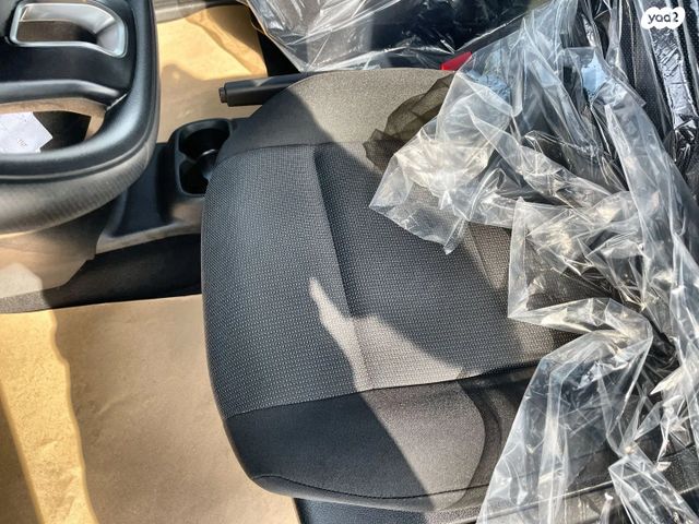 טויוטה פרואייס סיטי