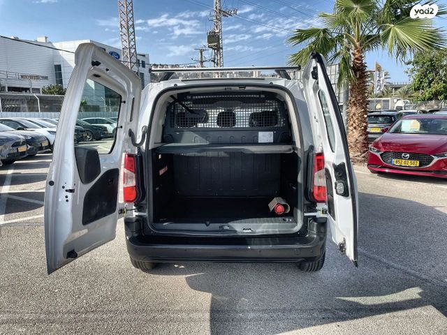 טויוטה פרואייס סיטי