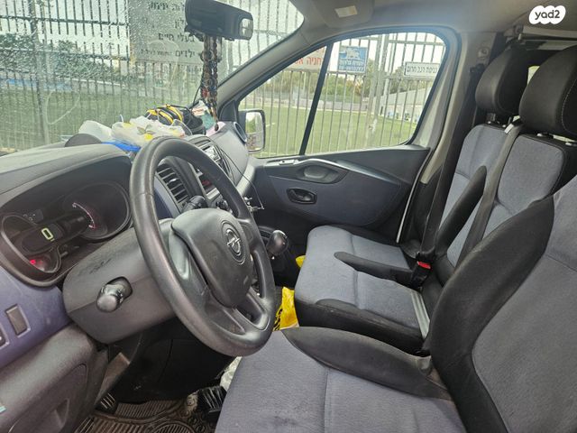 מודעת רכב רנו טראפיק