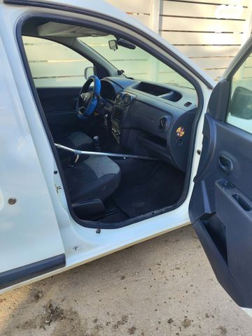 דאצ'יה דוקר