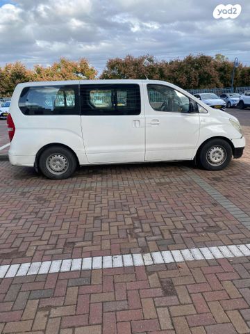 יונדאי H-1 / i800