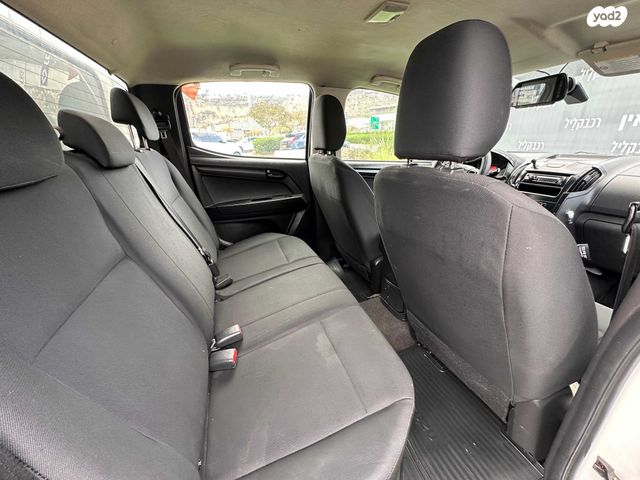 איסוזו די-מקס