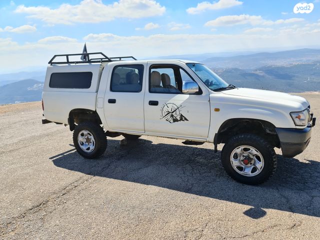 טויוטה היילקס