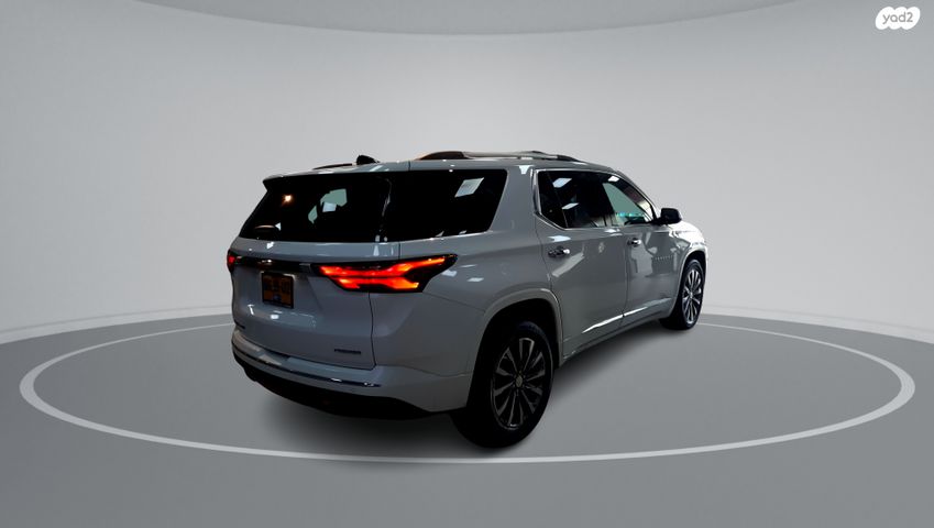 שברולט טראוורס