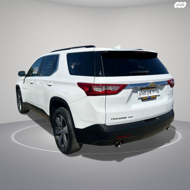 מודעת רכב שברולט טראוורס 2