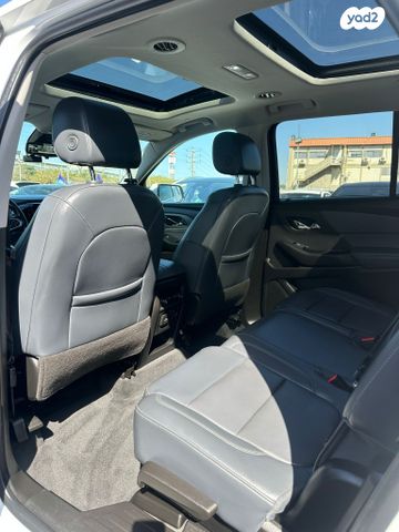 שברולט טראוורס